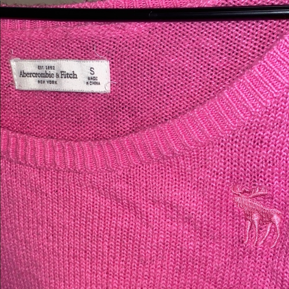 Sweater - Picture 3 of 3